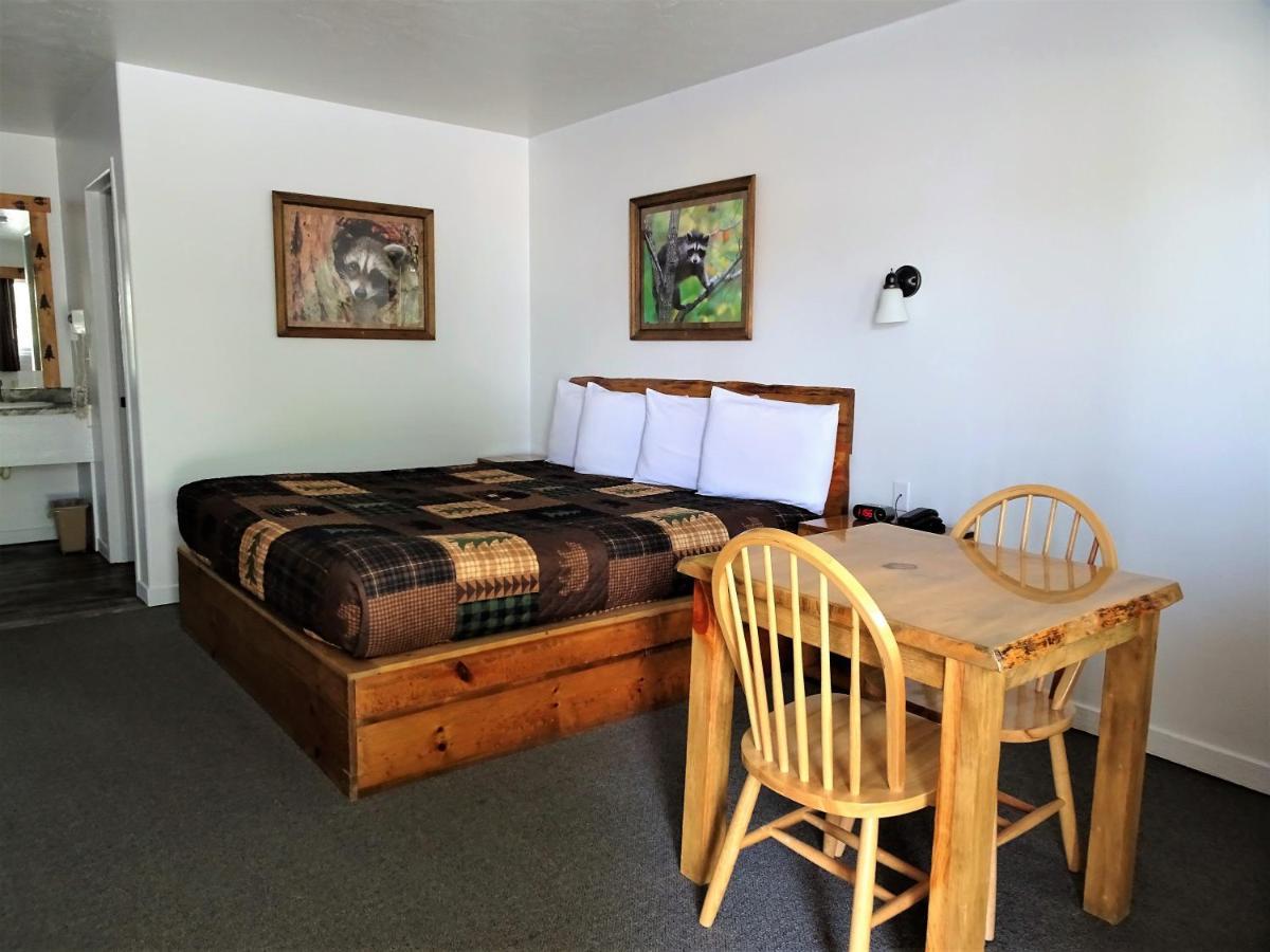Eagle'S Nest Motel Priest River Eksteriør bilde